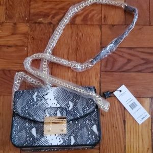 new BCBD   Snake   Print black-and-white